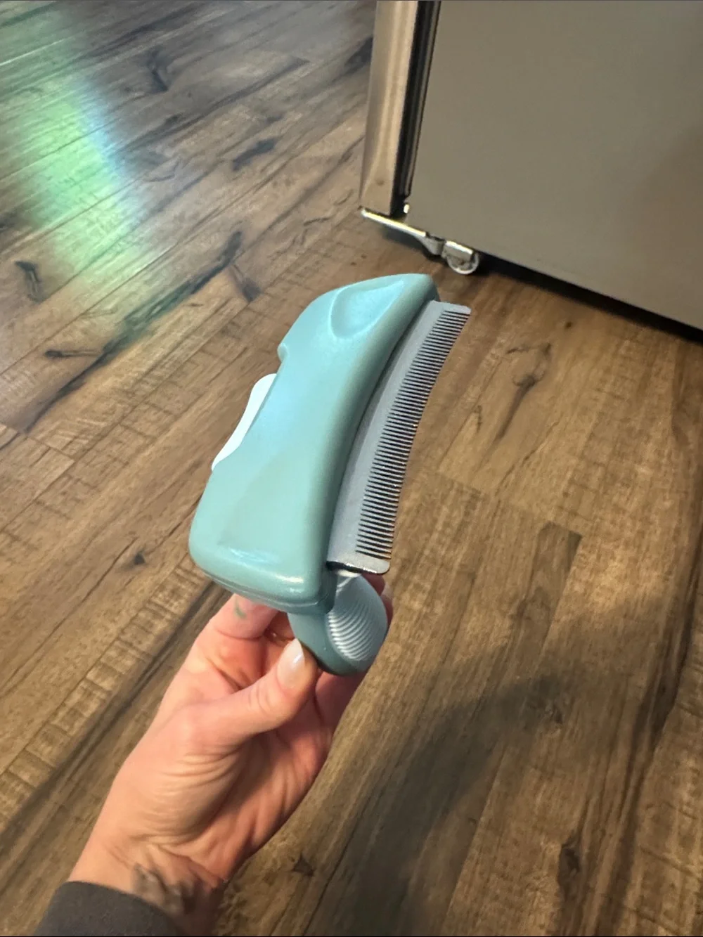 NWOT Heart to Tail Pet Deshedding Tool - Light Teal - Picture 2 of 4